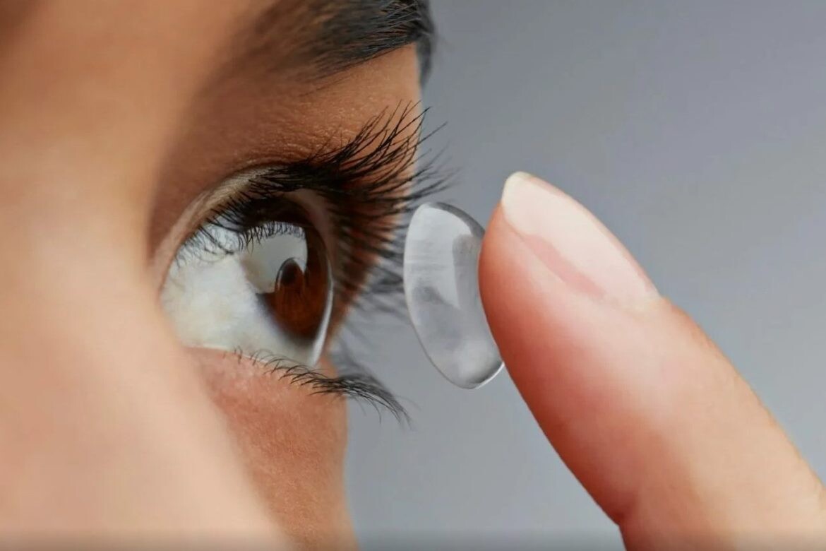 Контактные линзы – отличная альтернатива очкам